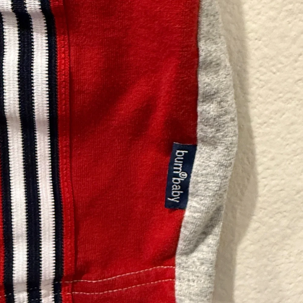 Baby B.U.M. Vintage Gray and Red Infant‎ Romper Size 3-6 Months